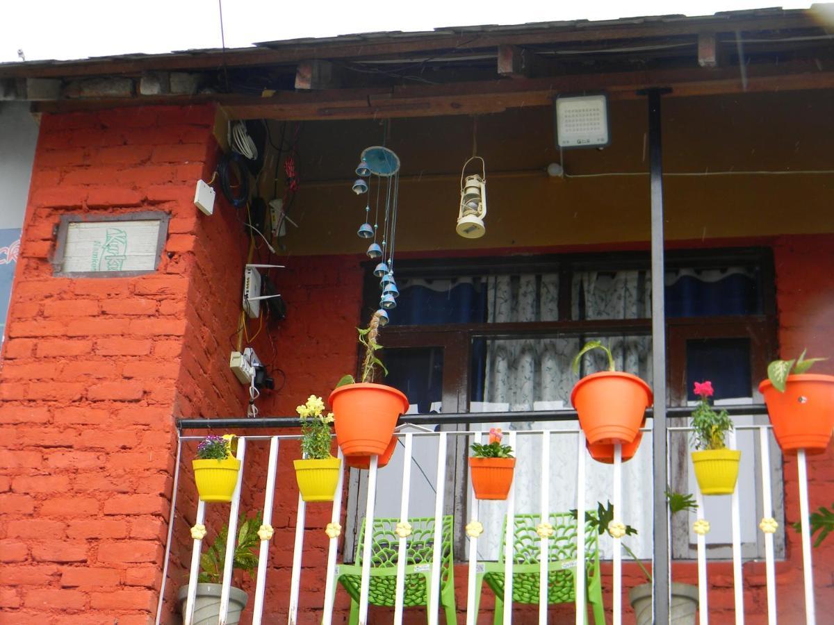 Hillock By In Vogue Vila Dharamshala Exterior foto